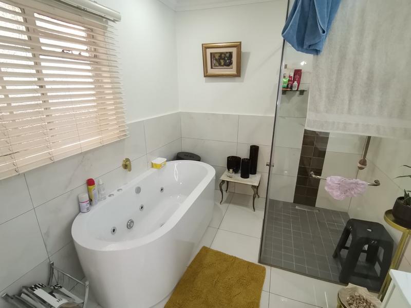 4 Bedroom Property for Sale in Vaalpark Free State